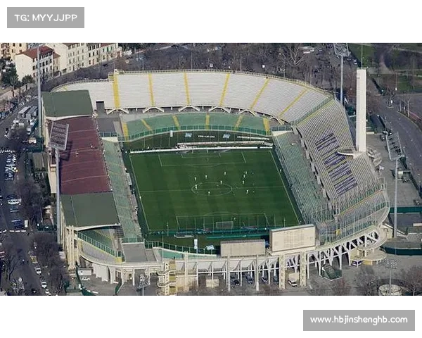 意甲俱乐部自建球场面临的政策经济与城市规划多重制约因素分析