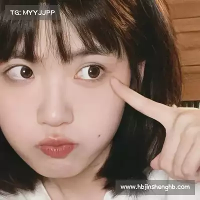 贺栩献